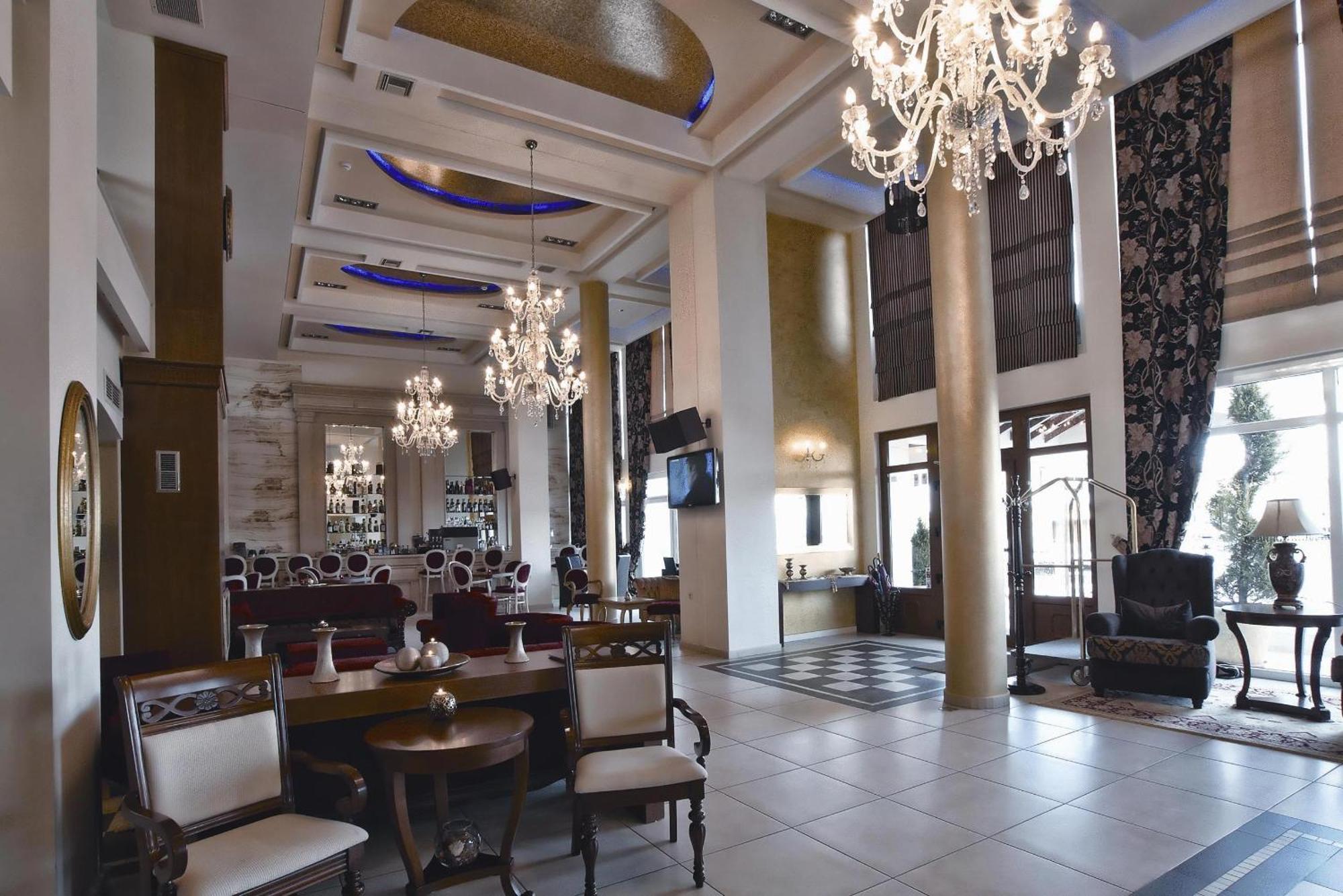 Phaidon Hotel & Spa Florina Bagian luar foto