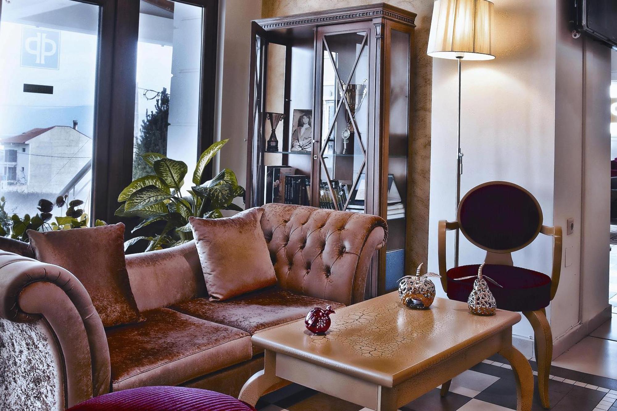 Phaidon Hotel & Spa Florina Bagian luar foto
